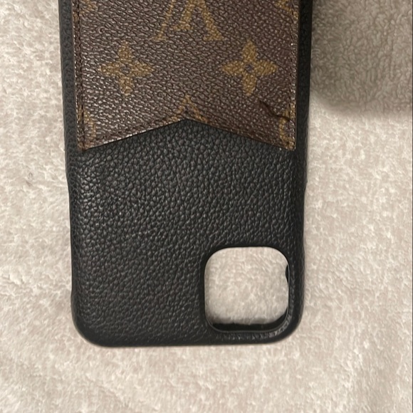 Louis Vuitton Black and Brown Tablet Case - Picture 1 of 2